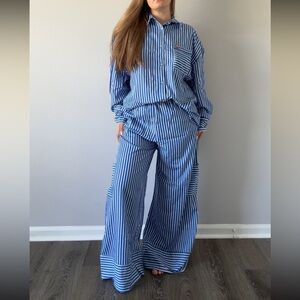 Parade blue white striped set